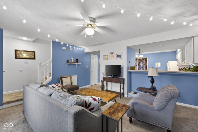 896 E Sherwood Hills Drive, Bloomington, IN 47401