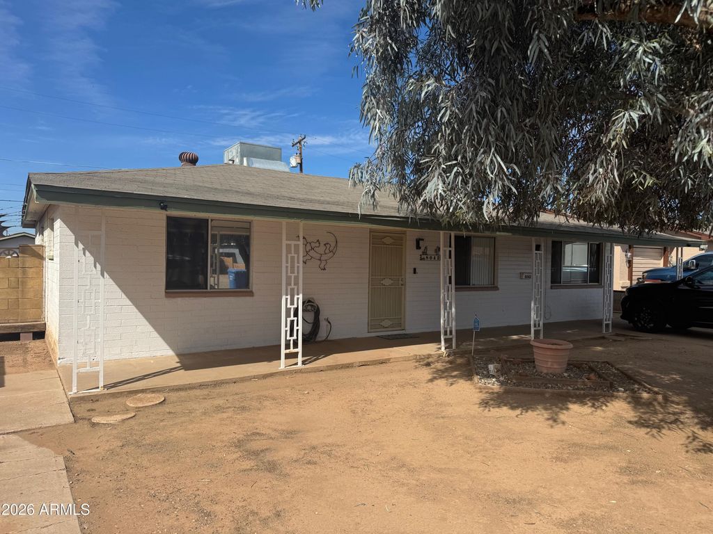 8042 N 28TH Avenue, Phoenix, AZ 85051
