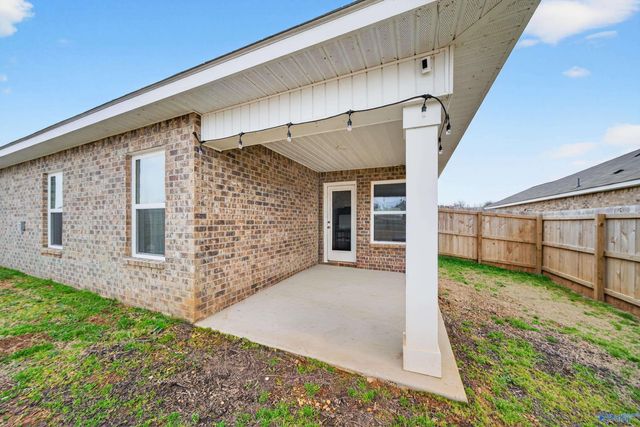 121 Ozy Drive, Athens, AL 35613