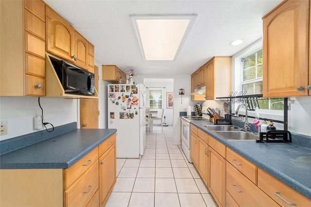 17975 NW 160TH AVENUE, Williston, FL 32696