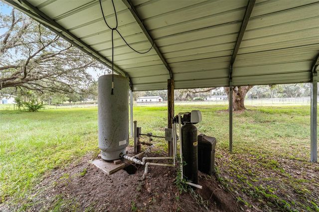 17975 NW 160TH AVENUE, Williston, FL 32696