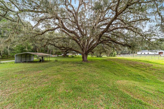 17975 NW 160TH AVENUE, Williston, FL 32696