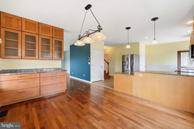 2576 HOOPERS ISLAND RD, Fishing Creek, MD 21634