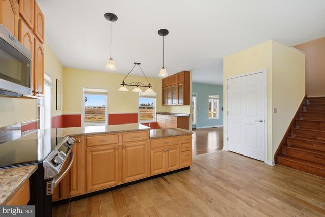 2576 HOOPERS ISLAND RD, Fishing Creek, MD 21634