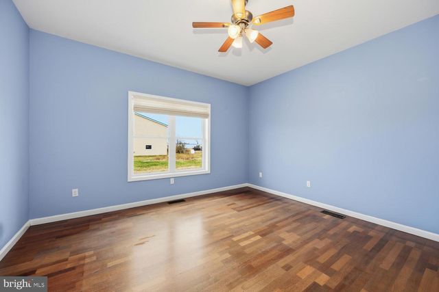 2576 HOOPERS ISLAND RD, Fishing Creek, MD 21634