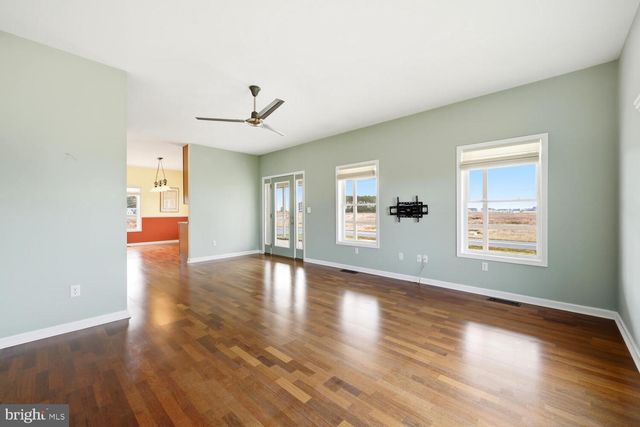 2576 HOOPERS ISLAND RD, Fishing Creek, MD 21634