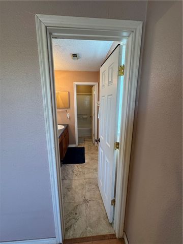 6785 Theresia St, Robstown, TX 78380