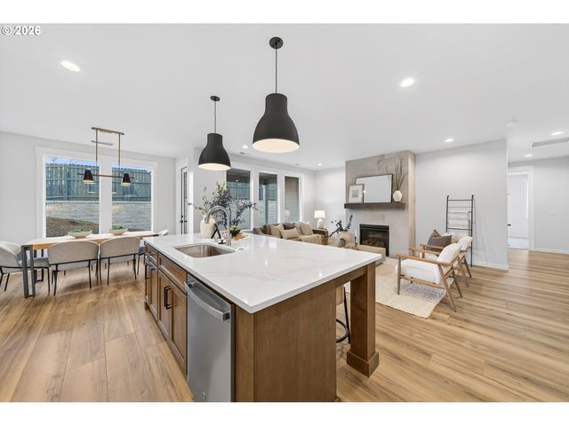 1144 N 41ST Pl, Ridgefield, WA 98642