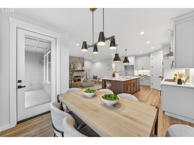 1144 N 41ST Pl, Ridgefield, WA 98642