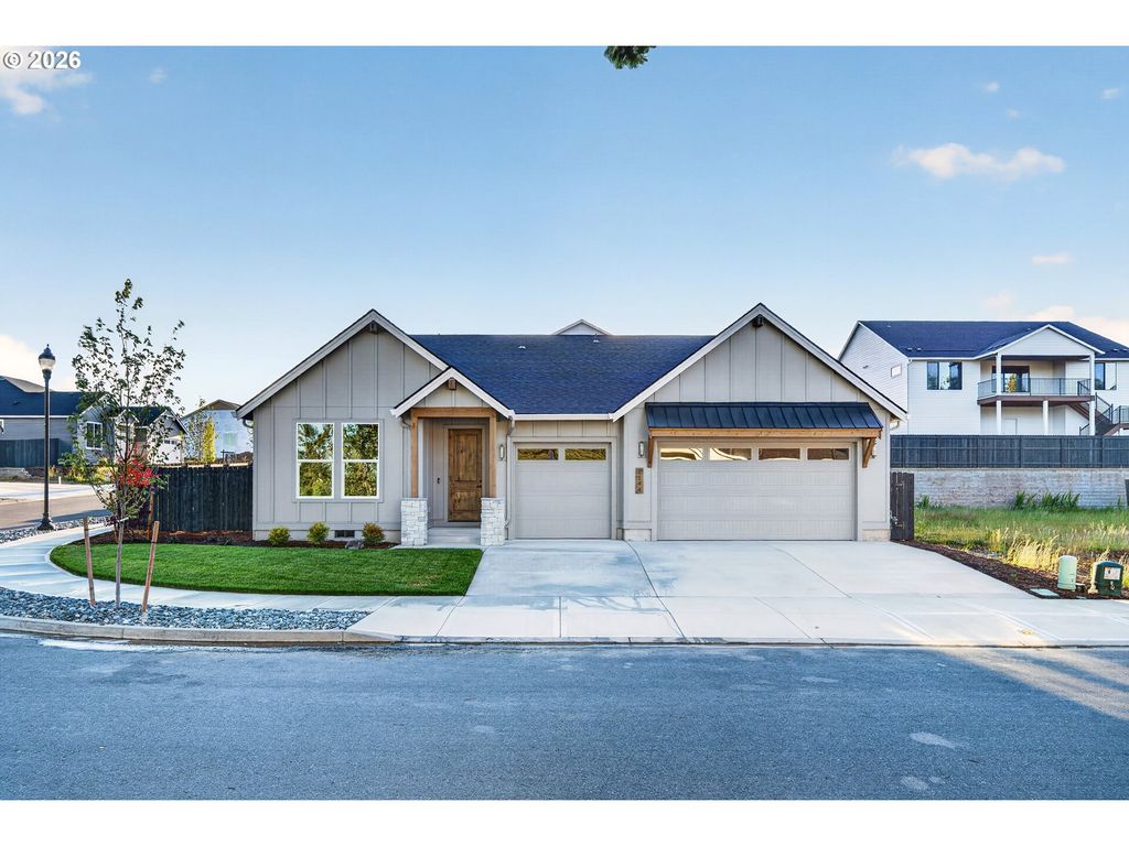 1144 N 41ST Pl, Ridgefield, WA 98642