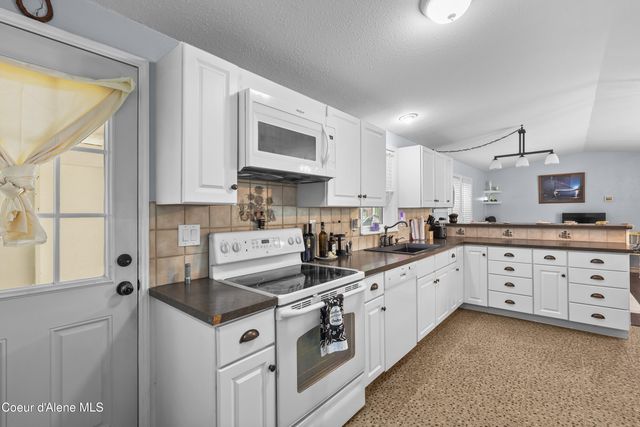 4918 W Cougar Cir, Coeur D'alene, ID 83815