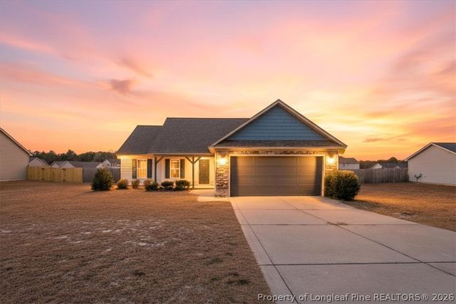 363 Feathers Lane, Raeford, NC 28376