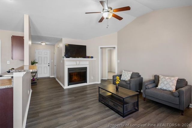 363 Feathers Lane, Raeford, NC 28376