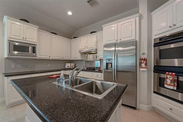 13819 Threadall Park Drive, Houston, TX 77077