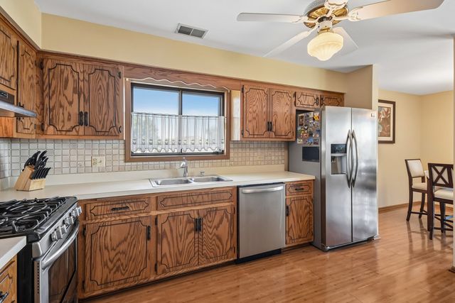 16518 Crescent Avenue 2N, Tinley Park, IL 60477