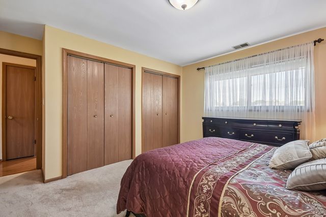 16518 Crescent Avenue 2N, Tinley Park, IL 60477