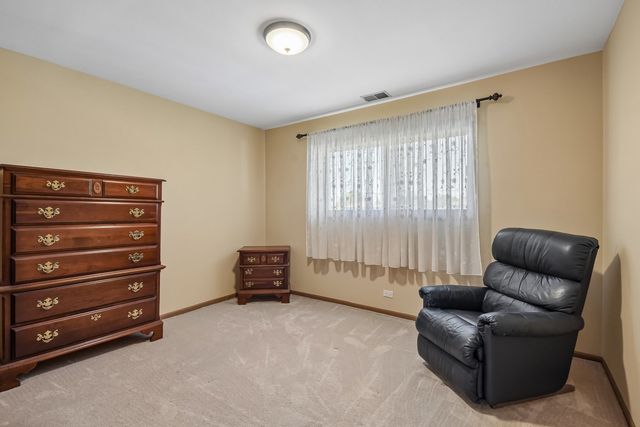 16518 Crescent Avenue 2N, Tinley Park, IL 60477