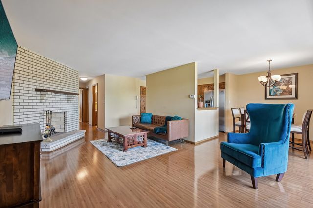 16518 Crescent Avenue 2N, Tinley Park, IL 60477