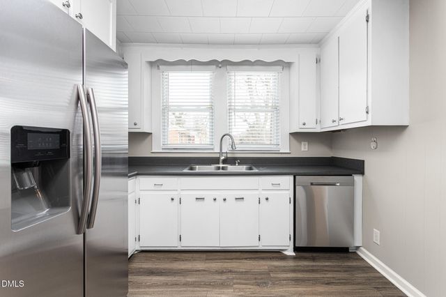 2303 Trail Five, Burlington, NC 27215