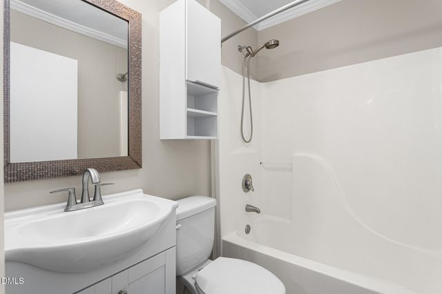 2303 Trail Five, Burlington, NC 27215