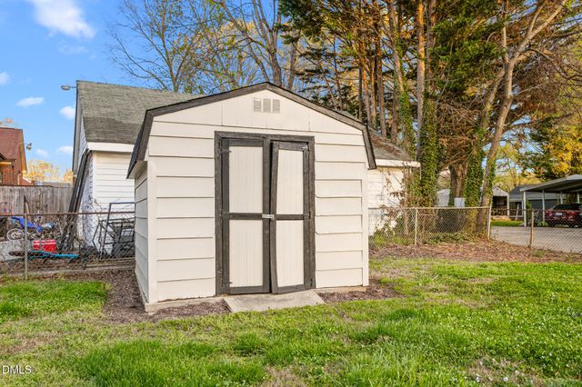 2303 Trail Five, Burlington, NC 27215