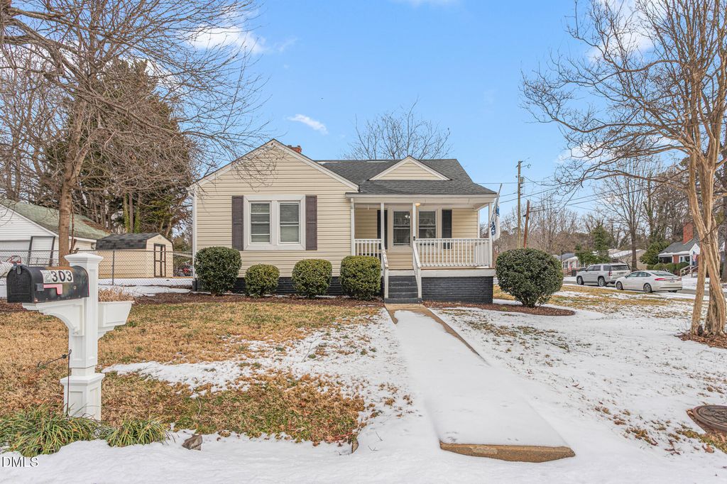 2303 Trail Five, Burlington, NC 27215