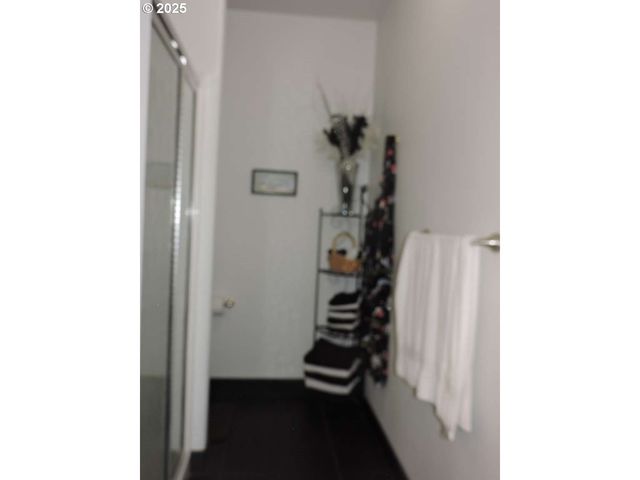 47 Sw GARDENIA Ave, Warrenton, OR 97146