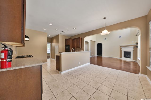 9019 RIO SEDONA DM, Helotes, TX 78023