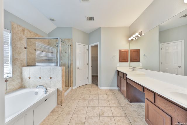 9019 RIO SEDONA DM, Helotes, TX 78023