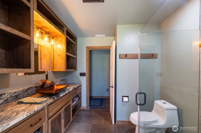 3452 State Route 508, Onalaska, WA 98570