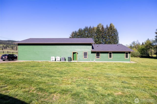 3452 State Route 508, Onalaska, WA 98570