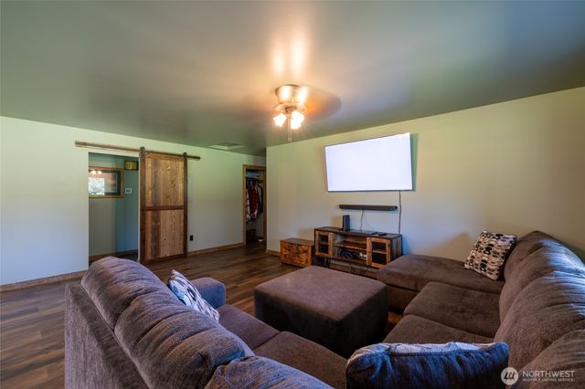 3452 State Route 508, Onalaska, WA 98570