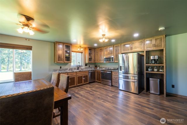 3452 State Route 508, Onalaska, WA 98570