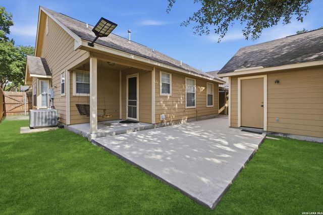 615 Claude W Black, San Antonio, TX 78203