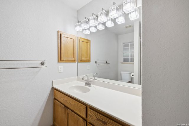 615 Claude W Black, San Antonio, TX 78203