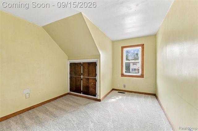 32440 Donnelly Street, Garden City, MI 48135