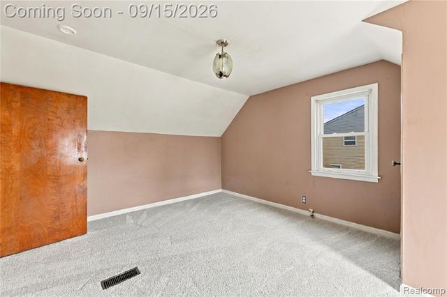 32440 Donnelly Street, Garden City, MI 48135