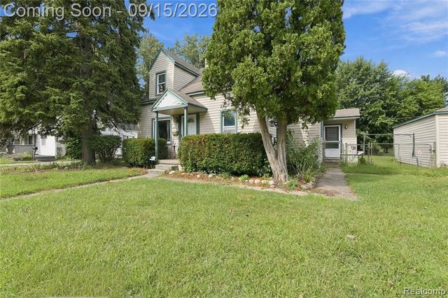 32440 Donnelly Street, Garden City, MI 48135