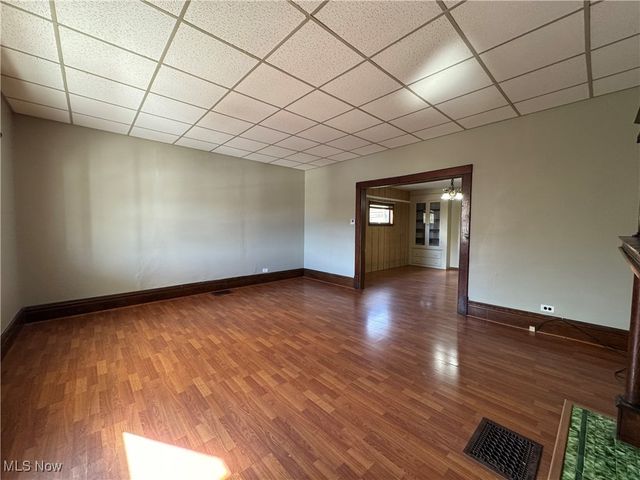 707 4th Street, Brilliant, OH 43913