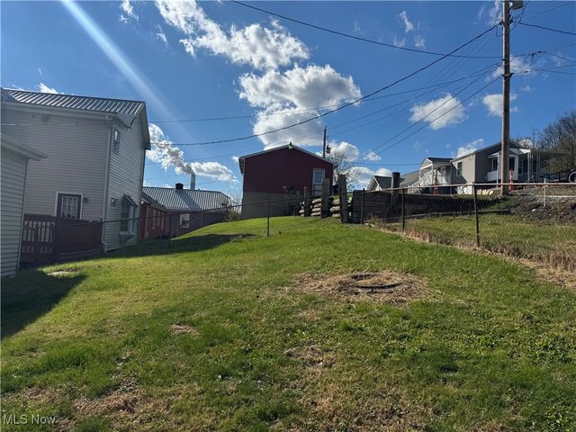 707 4th Street, Brilliant, OH 43913