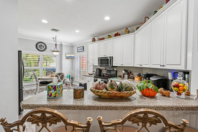 9853 SW EASTBROOK Circle, Port St. Lucie, FL 34987