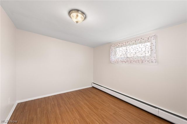 2126 Elbur Avenue, Lakewood, OH 44107