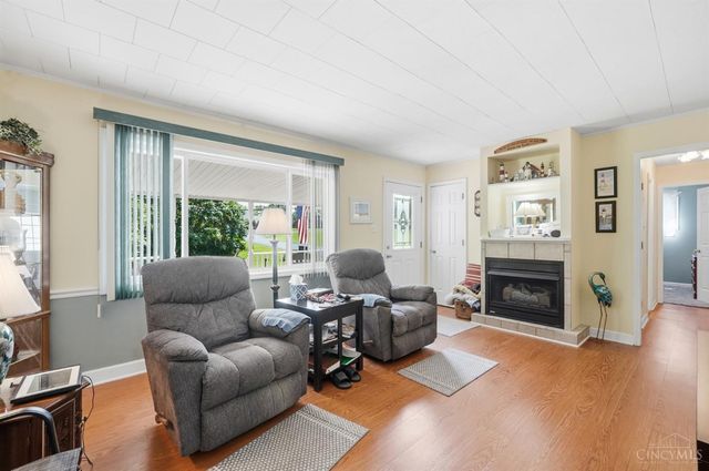 2022 Brell Drive, Middletown, OH 45042