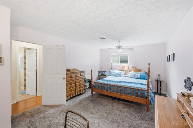 2022 Brell Drive, Middletown, OH 45042