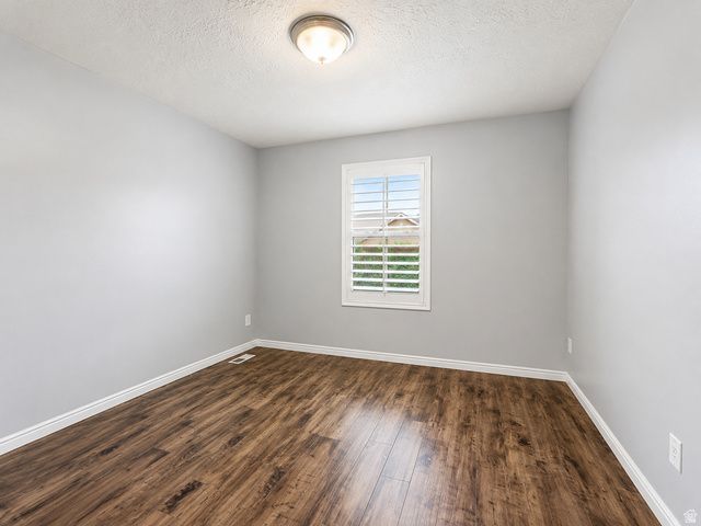 5421 W BRENTFORD CT, West Valley City, UT 84120