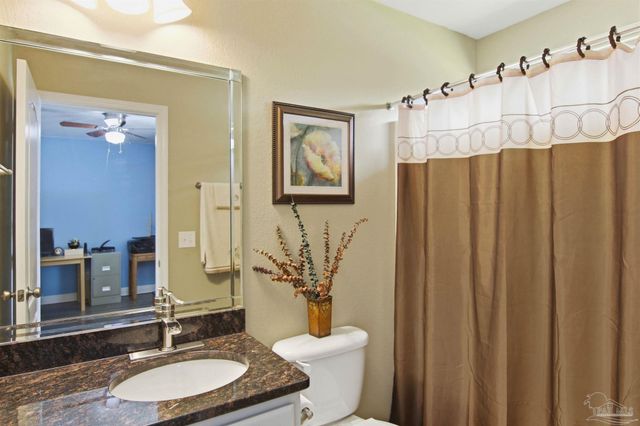 5808 Dunridge Dr, Pace, FL 32571