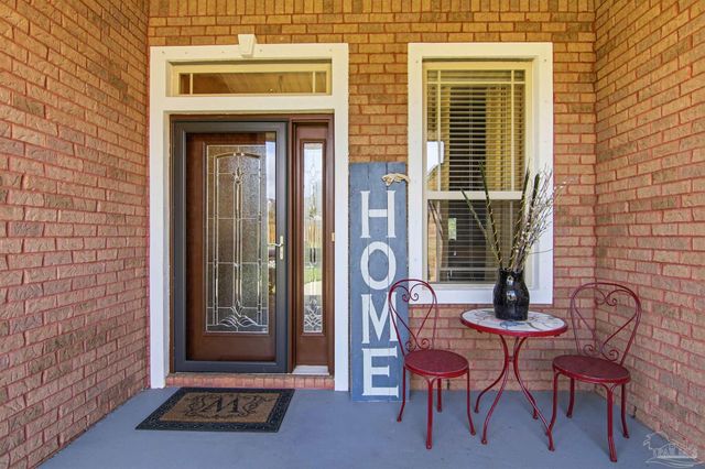 5808 Dunridge Dr, Pace, FL 32571