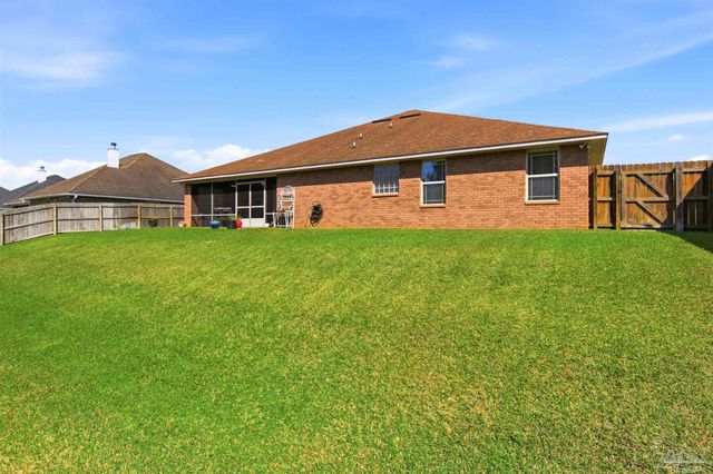 5808 Dunridge Dr, Pace, FL 32571