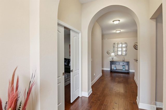 5808 Dunridge Dr, Pace, FL 32571