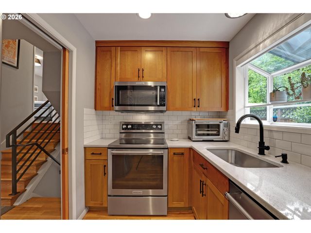 6409 Se 15TH Ave, Portland, OR 97202